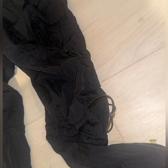 Garage The Chloe Nylon Black Parachute Cargo Pants 32” inseam - Picture 7 of 8